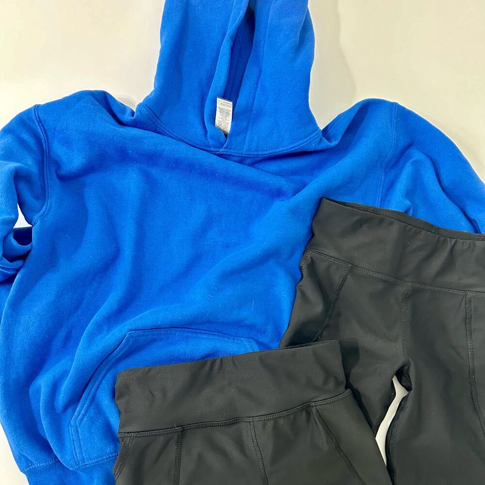 Gildan Hoodie Sweatshirt L Old Navy Biker Shorts Girls M Black Workout